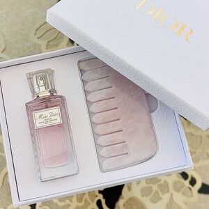 Miss Dior Hair Mist and Pink Quartz Comb Gift Set